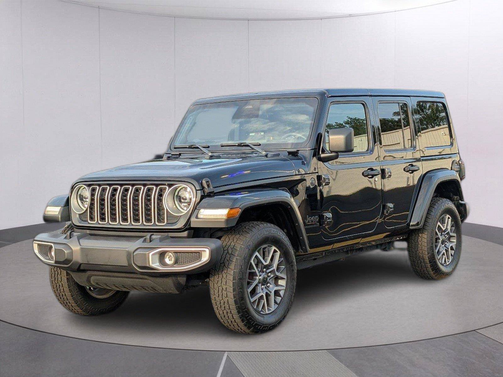 Used 2025 Jeep Wrangler Unlimited Sahara AWD/4WD image 1