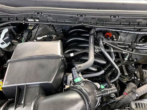 Used 2024 Ford F250 Lariat w/ Lariat Ultimate Package AWD/4WD image 32