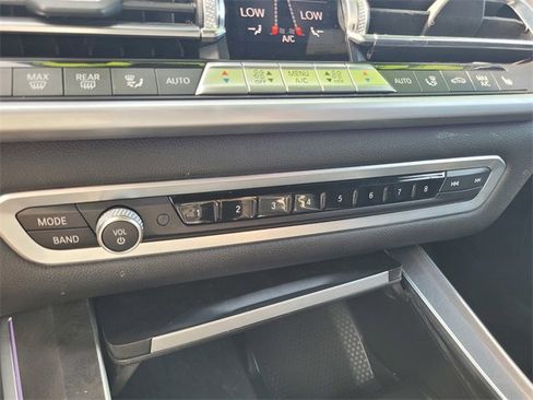 Used 2022 BMW X5 xDrive40i w/ M Sport Package image 26