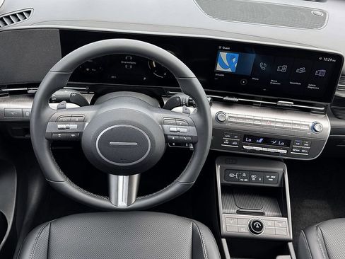 New 2026 Hyundai Kona SEL Premium image 17