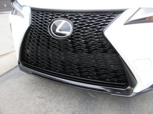 Used 2025 Lexus UX 300h AWD image 16