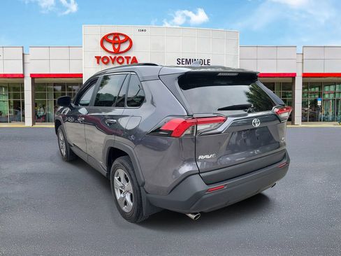 Used 2025 Toyota RAV4 LE AWD/4WD image 4