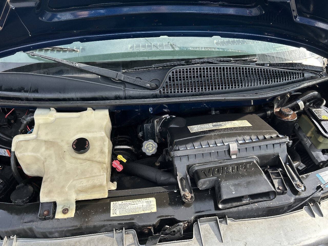Used 2000 Chevrolet Express 3500 RWD image 19