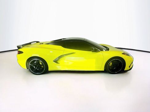 Used 2024 Chevrolet Corvette Stingray Preferred Conv w/ Z51 Performance Package RWD image 6