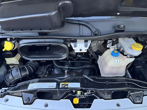 Used 2021 RAM ProMaster 2500 image 24