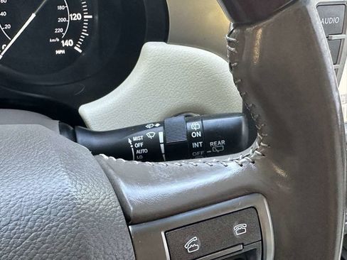 Used 2016 Lexus GX 460 w/ Premium Package AWD/4WD image 29