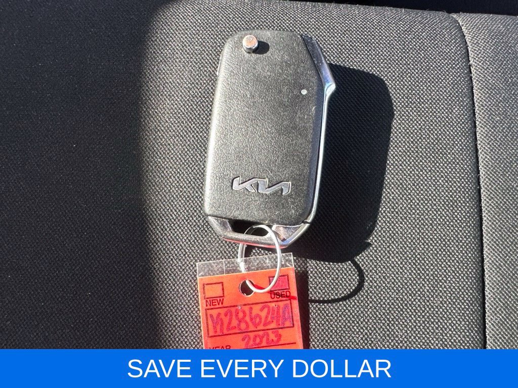 Used 2023 Kia Soul LX w/ Option Group 015 FWD image 20