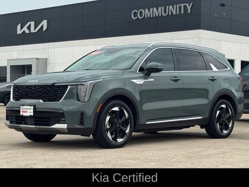 Certified 2025 Kia Sorento EX FWD image 1