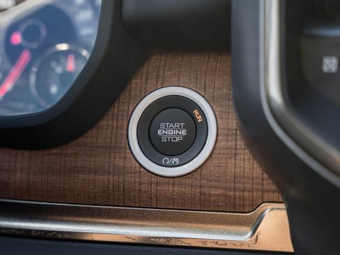 Certified 2022 RAM 1500 Limited image 38