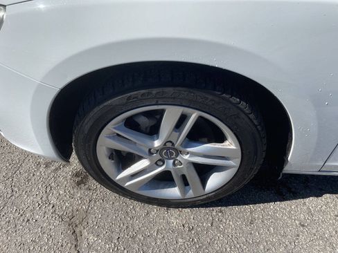 Used 2014 Volvo S60 T5 FWD image 16