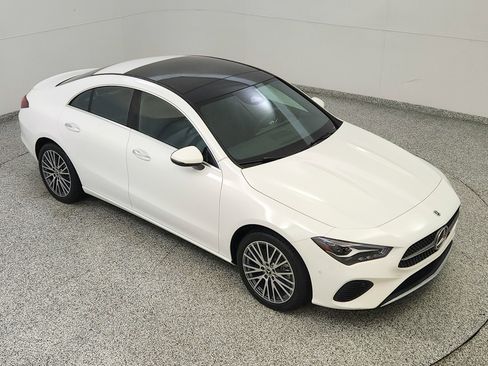 Used 2025 Mercedes-Benz CLA 250 image 13