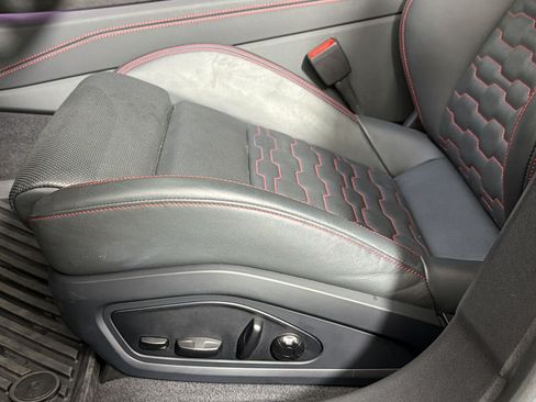 Used 2022 Audi RS e-tron GT AWD/4WD image 12