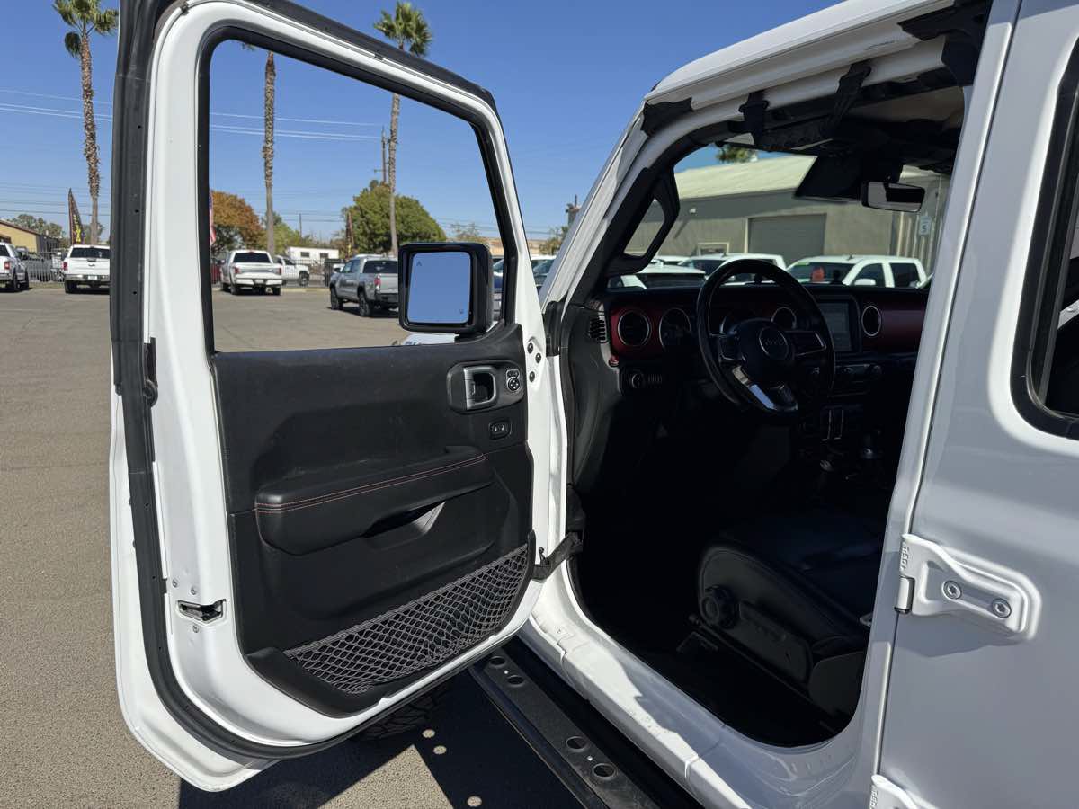 Used 2020 Jeep Gladiator Rubicon AWD/4WD image 26