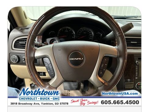 Used 2013 GMC Yukon Denali AWD/4WD image 15