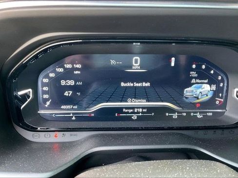 Used 2024 GMC Yukon XL Denali image 24