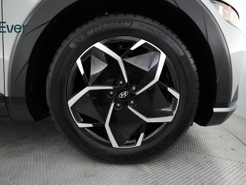 Used 2024 Hyundai Ioniq 5 SEL image 18