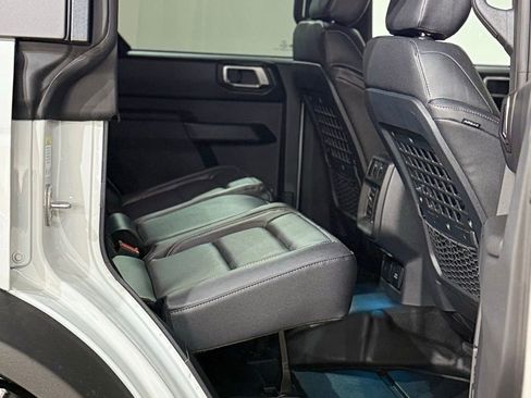 New 2026 Ford Bronco Badlands image 54