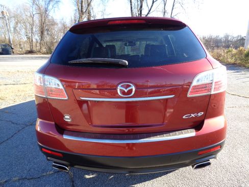 Used 2010 MAZDA CX-9 Grand Touring w/ Moonroof & Bose Audio Pkg image 6