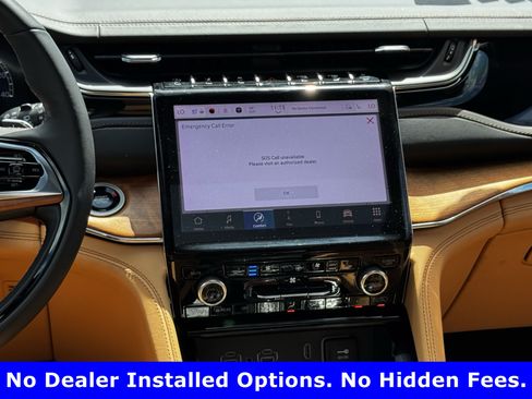 Used 2025 Jeep Grand Cherokee L Summit AWD/4WD image 16