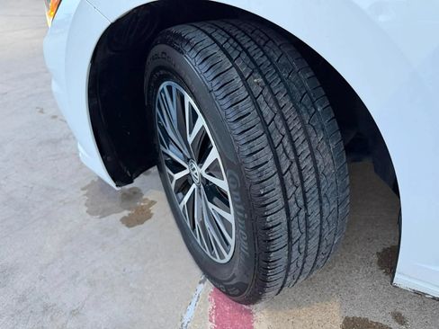 Used 2019 Volkswagen Jetta SE FWD image 11