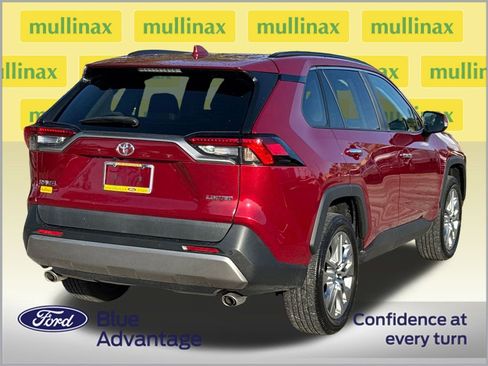 Used 2024 Toyota RAV4 Limited image 4