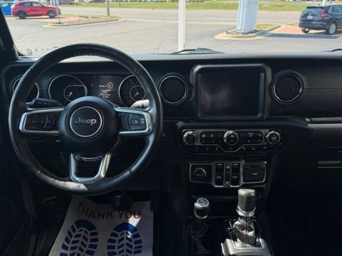 Used 2022 Jeep Gladiator Overland AWD/4WD image 17