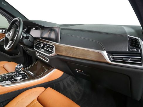 Used 2021 BMW X5 sDrive40i w/ M Sport Package image 24