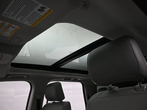 Certified 2025 Ford Expedition Max Active RWD image 25