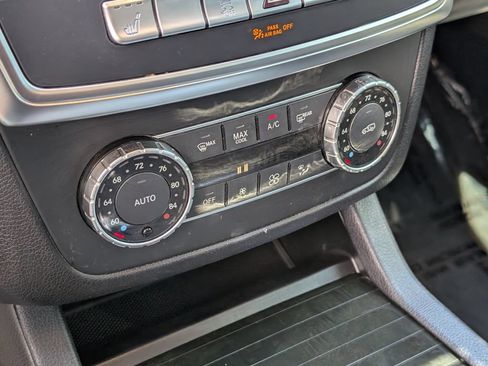 Used 2016 Mercedes-Benz GL 450 4MATIC image 19
