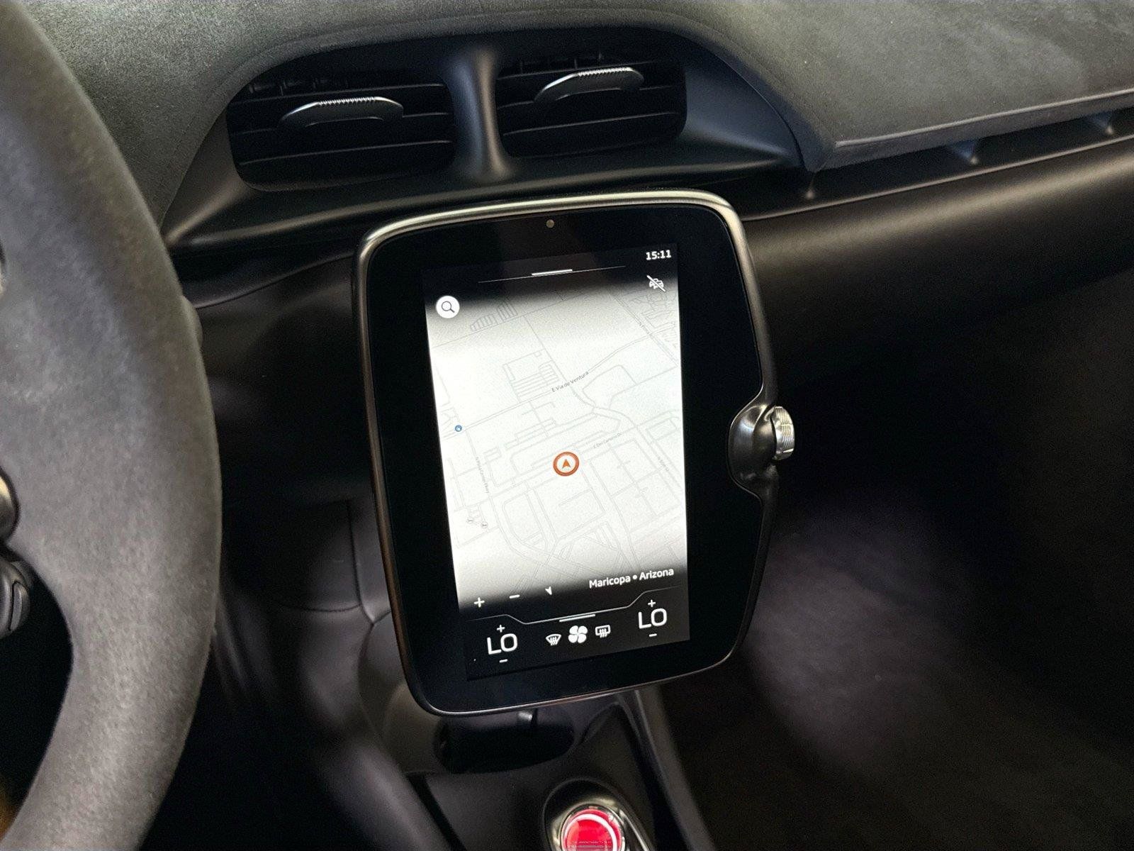 Used 2023 McLaren Artura RWD image 17