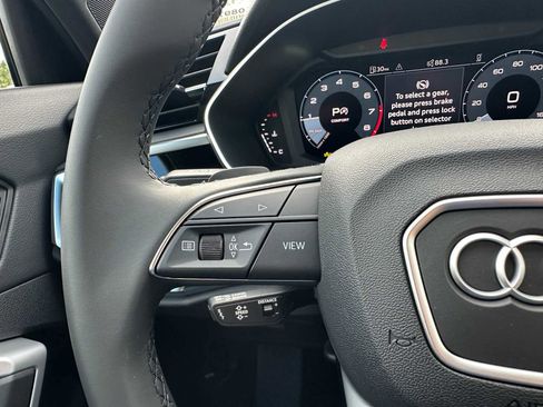 New 2025 Audi Q3 2.0T Premium image 34