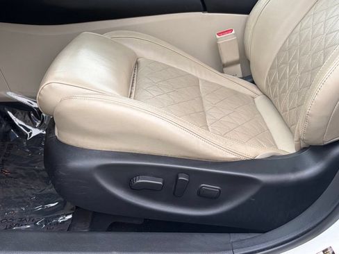 Used 2018 Nissan Maxima Platinum FWD image 13
