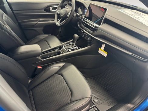 New 2026 Jeep Compass Latitude w/ Quick Order Package 29K image 4