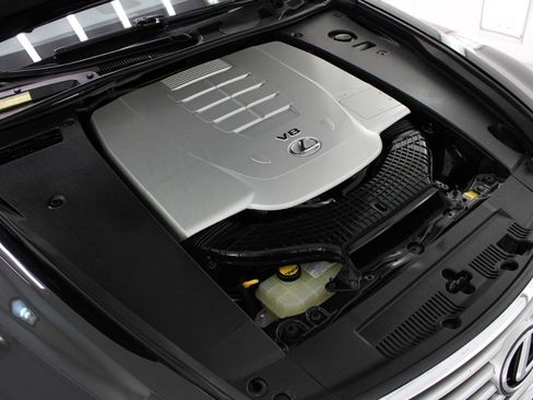 Used 2012 Lexus LS 460 w/ Comfort Pkg RWD image 80