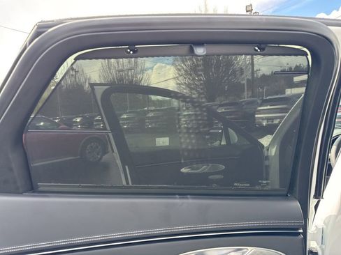 Used 2025 Genesis GV70 2.5T w/ Sport Prestige Package image 39