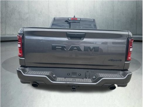 New 2026 RAM 1500 Express AWD/4WD image 4