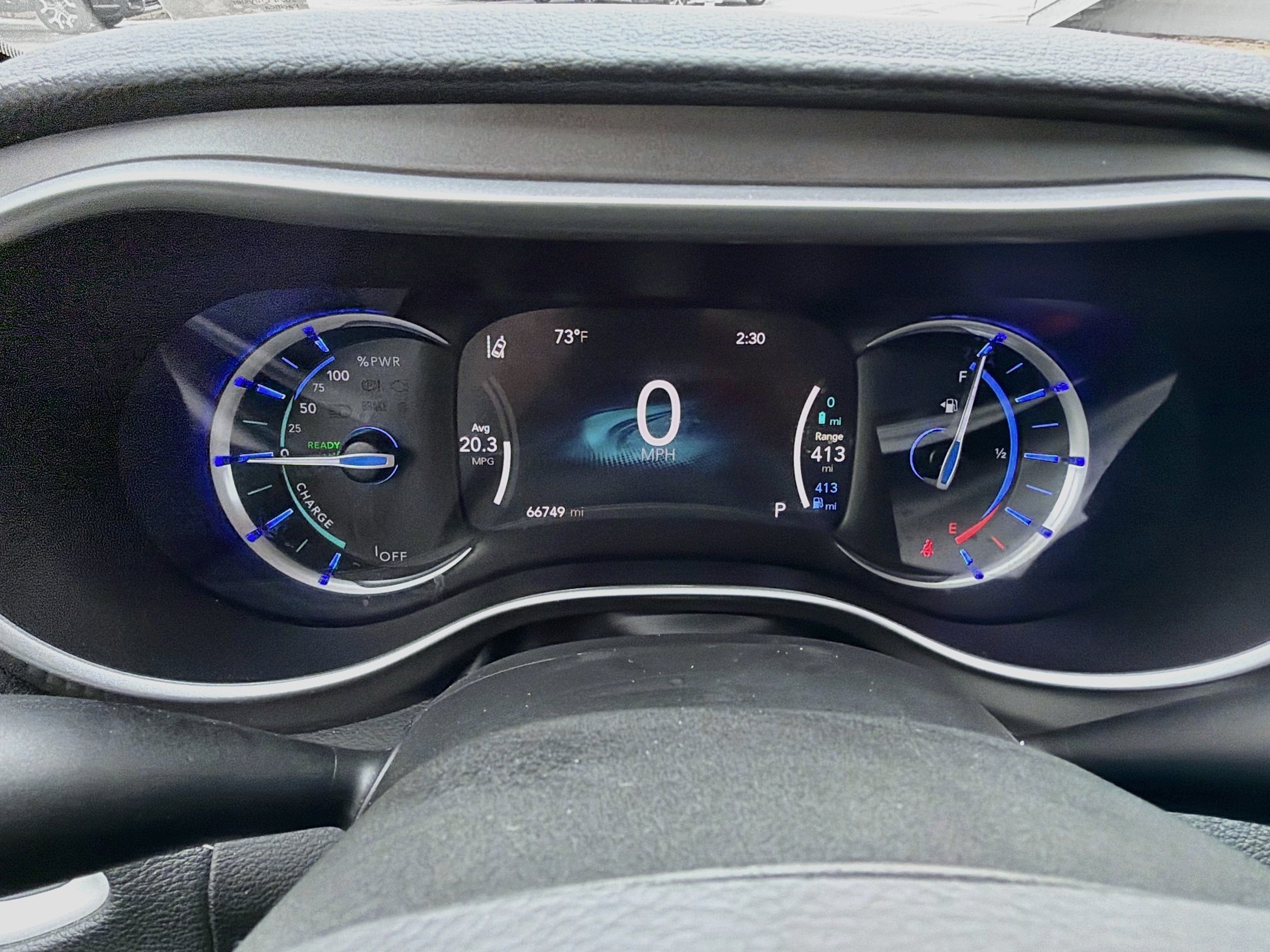 Used 2024 Chrysler Pacifica Limited FWD image 39