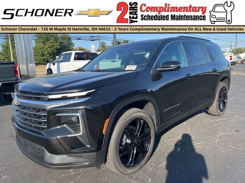 New 2026 Chevrolet Traverse LT w/ Driver Confidence Package AWD/4WD image 1