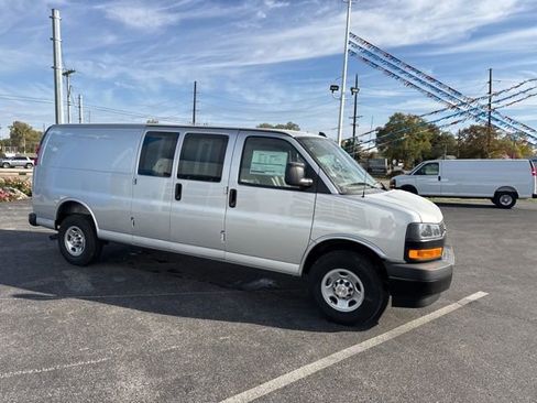 New 2025 Chevrolet Express 2500 Extended w/ Driver Convenience Package image 18