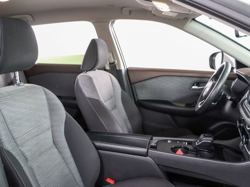 Used 2023 Nissan Rogue SV FWD image 26