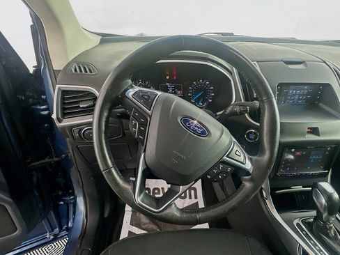 Used 2018 Ford Edge SEL AWD/4WD image 11