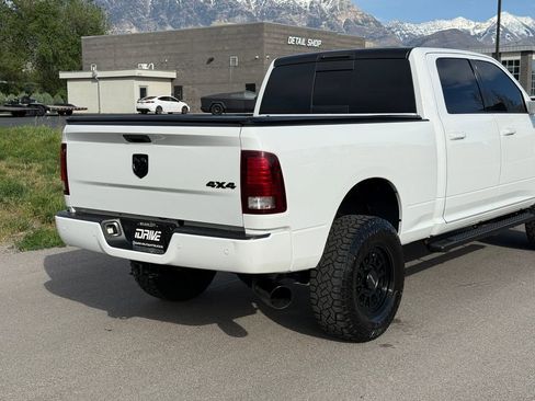 Used 2017 RAM 2500 Laramie w/ Sport Appearance Group AWD/4WD image 10