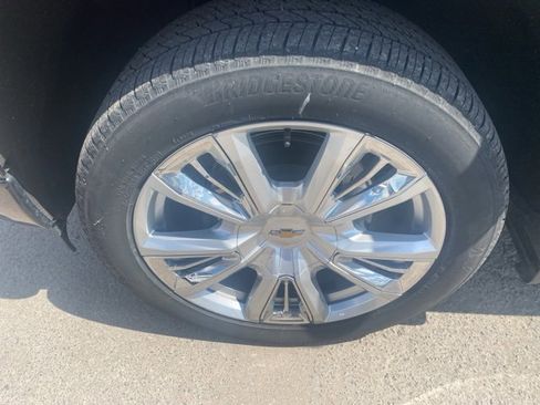 Used 2023 Chevrolet Silverado 1500 High Country w/ High Country Premium Package image 10