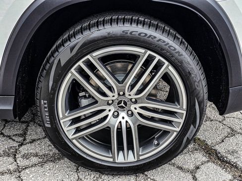 New 2026 Mercedes-Benz GLS 450 4MATIC image 8