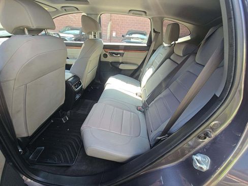 Used 2021 Honda CR-V Touring image 11