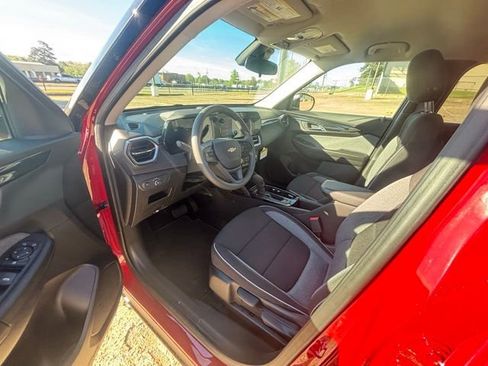 New 2026 Chevrolet TrailBlazer LS w/ LS Convenience Package image 11