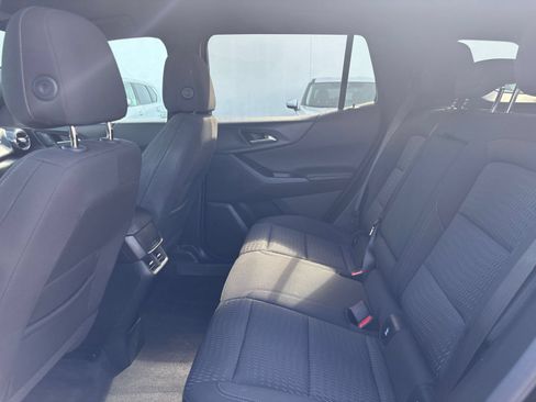 Used 2025 Chevrolet Equinox LT FWD image 21
