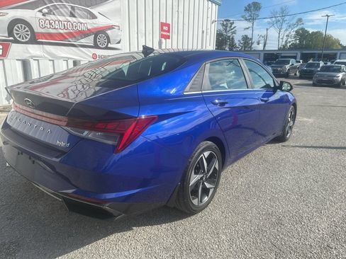 Used 2023 Hyundai Elantra Limited FWD image 8
