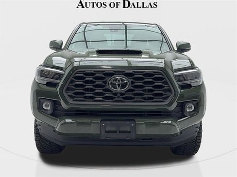 Used 2021 Toyota Tacoma TRD Sport image 4