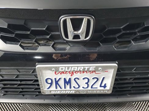 Used 2024 Honda Civic EX-L image 10